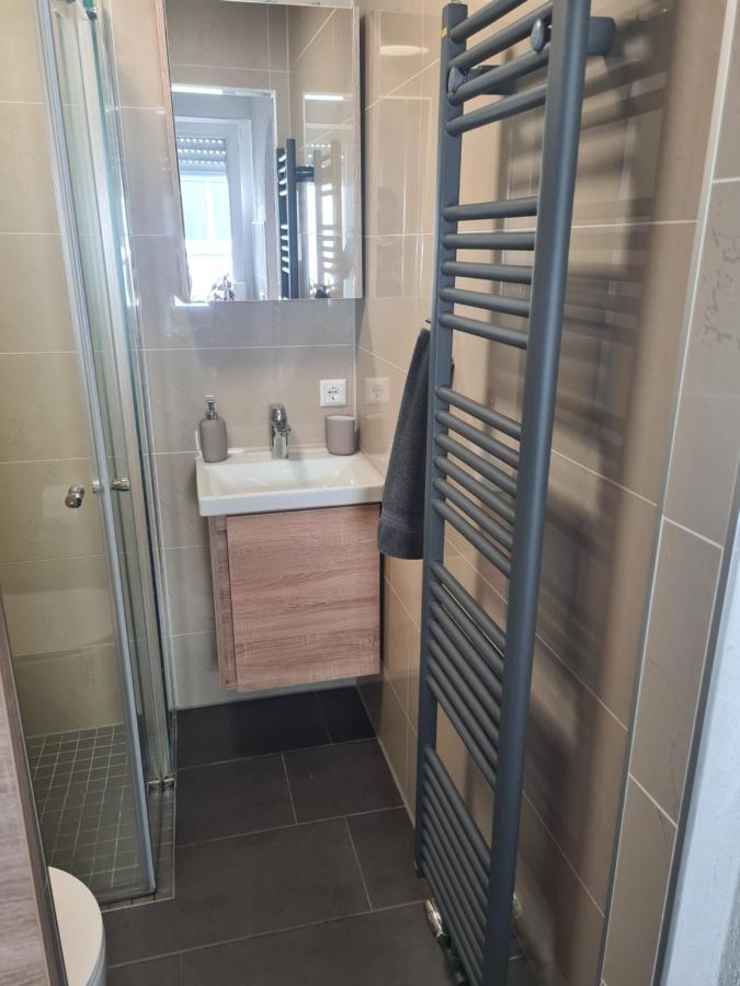 Apartment Am See Фридрихсхафен Экстерьер фото
